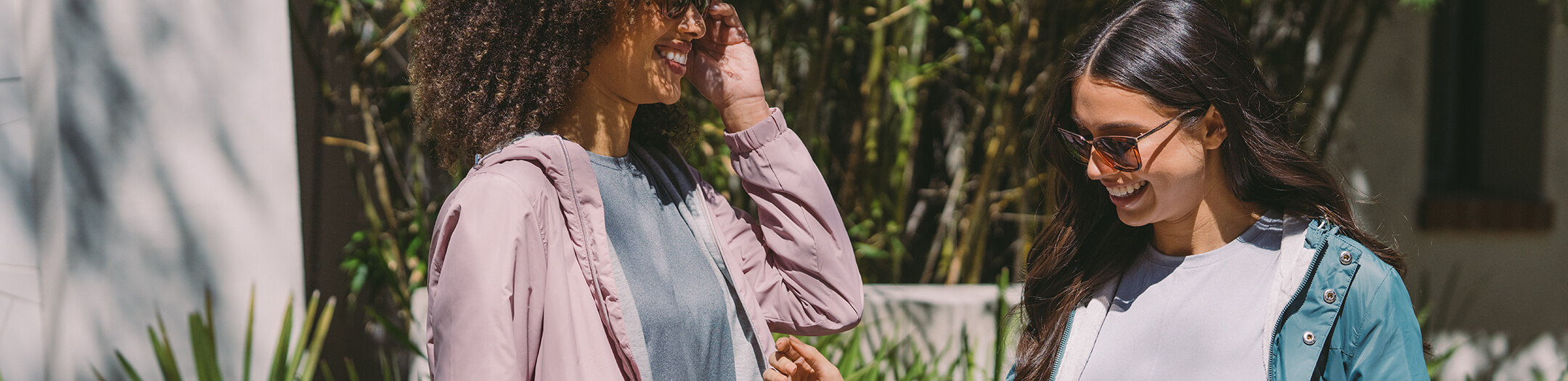 Women's Jackets & Vests